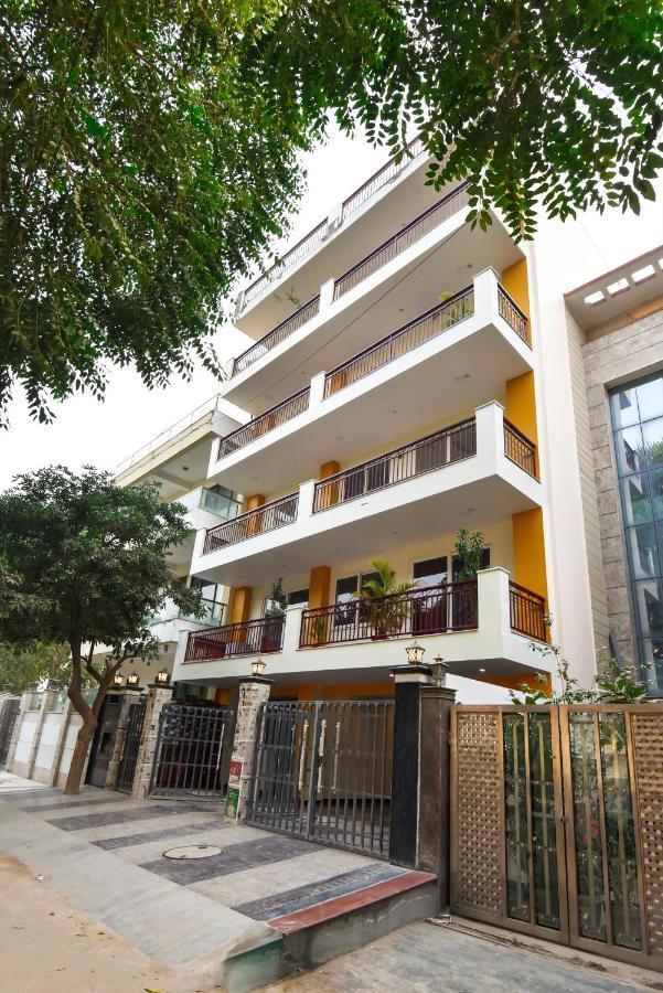 Bedchambers Serviced Apartments, Sector 38 Gurgaon Dış mekan fotoğraf