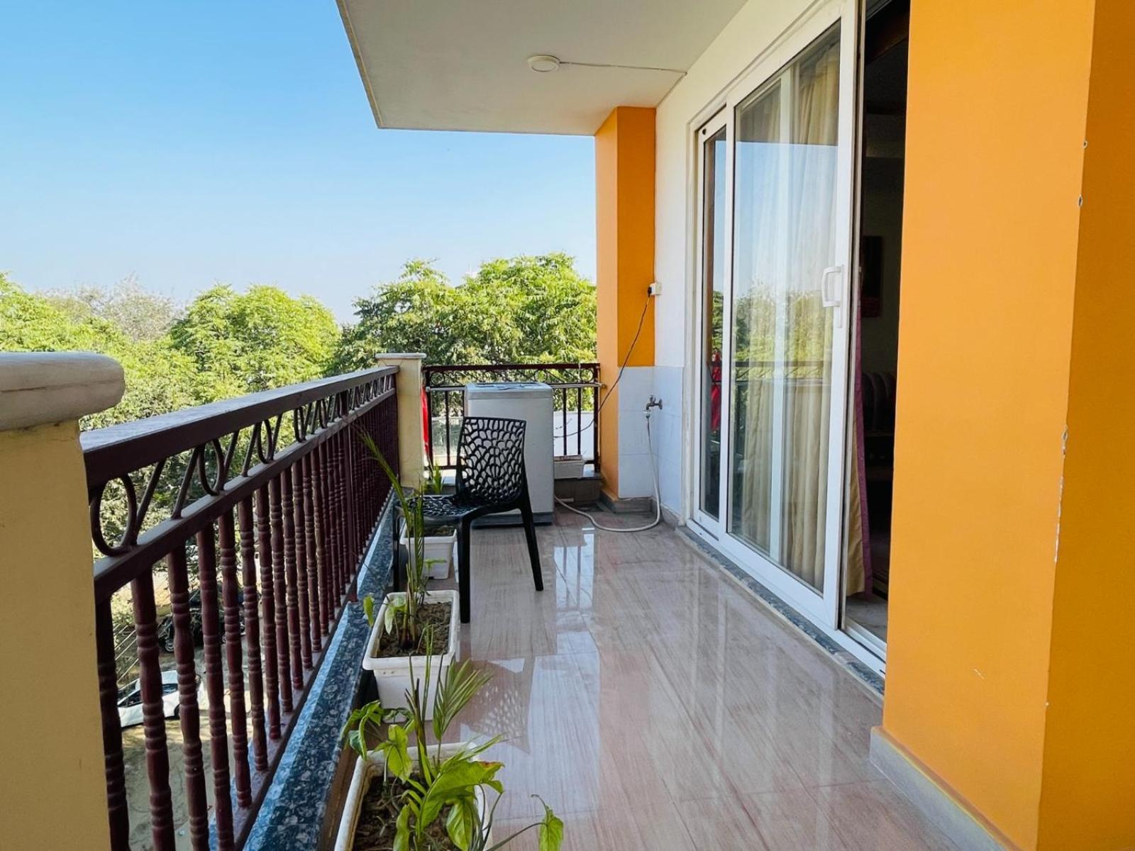 Bedchambers Serviced Apartments, Sector 38 Gurgaon Dış mekan fotoğraf
