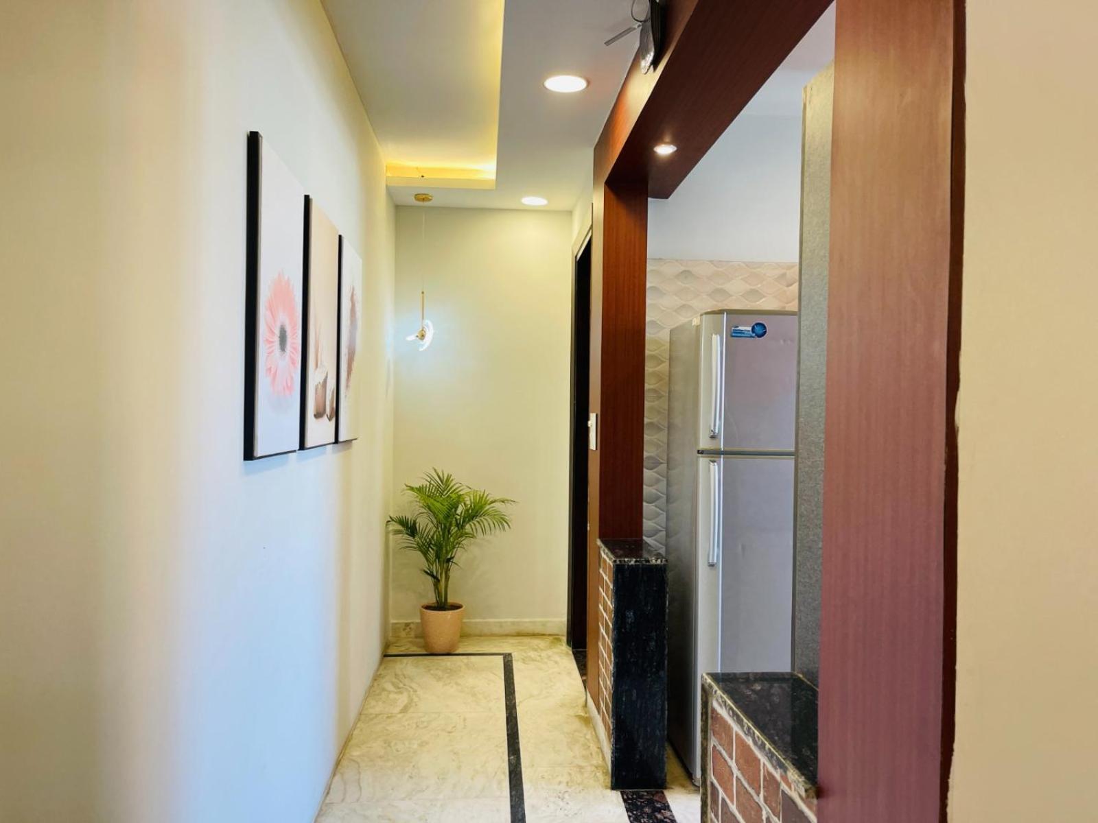 Bedchambers Serviced Apartments, Sector 38 Gurgaon Dış mekan fotoğraf